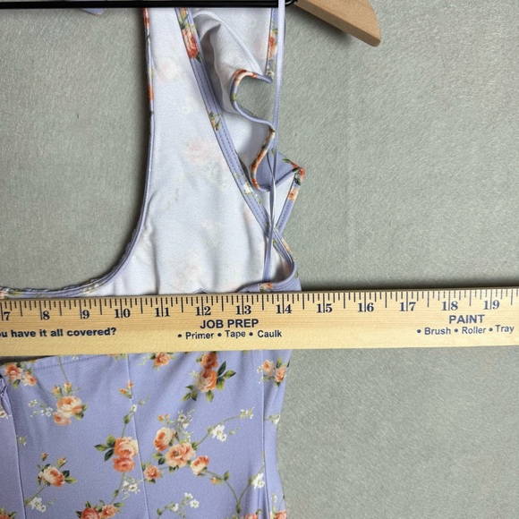 Brand New WeWoreWhat Women's Ruffle Halter Midi Dress Vintage Roses Purple S - Picture 12 of 12